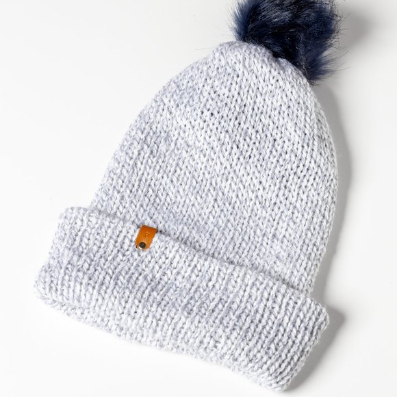 Knit toque - Picture 2 of 6